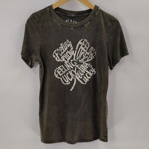 HRT & LUV Los Angeles Tee Size Medium Feeling Lucky St Patty's Day Short Sleeve
